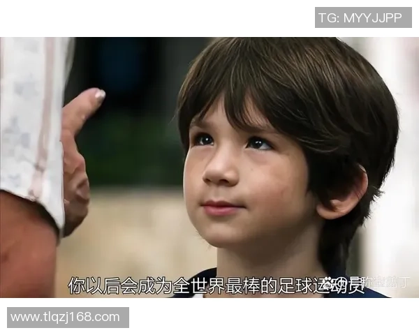 足球巨星泪水背后的故事：荣耀与痛苦交织的瞬间